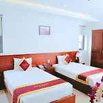 Tolia Hotel
